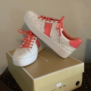 New MK sneakers
